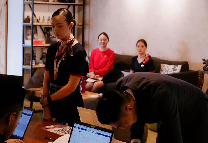 Interview 1 | Crew Lounge Malaysia